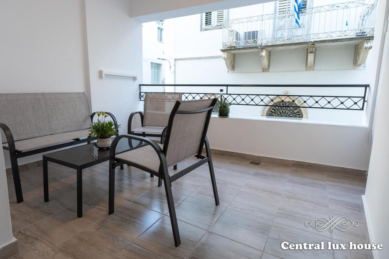 Central Lux House Kalamata Exterior photo
